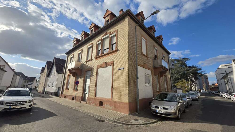 Thumbnail-Haus zum Kaufen in Viernheim 1.100.000,00 € 365 m²