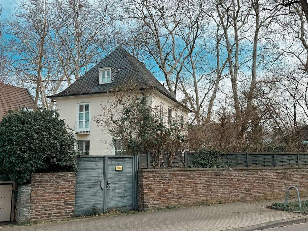 Thumbnail-Haus zum Kaufen in Koblenz 980.000,00 € 180 m²