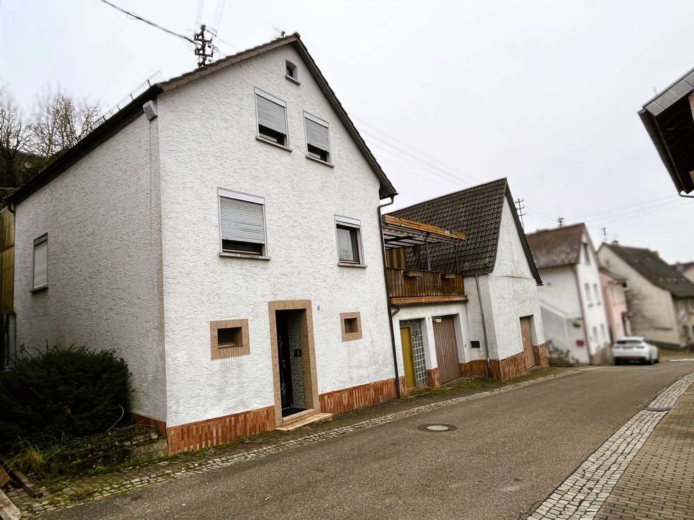 Thumbnail-Haus zum Kaufen in Billigheim 155.000,00 € 90 m²