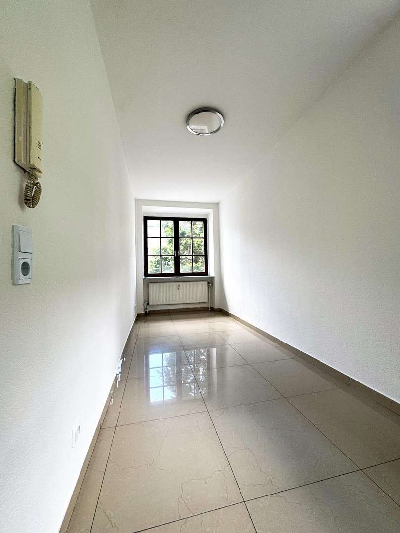 Thumbnail-Wohnung zum Mieten in Duisburg 350,00 € 41.5 m²