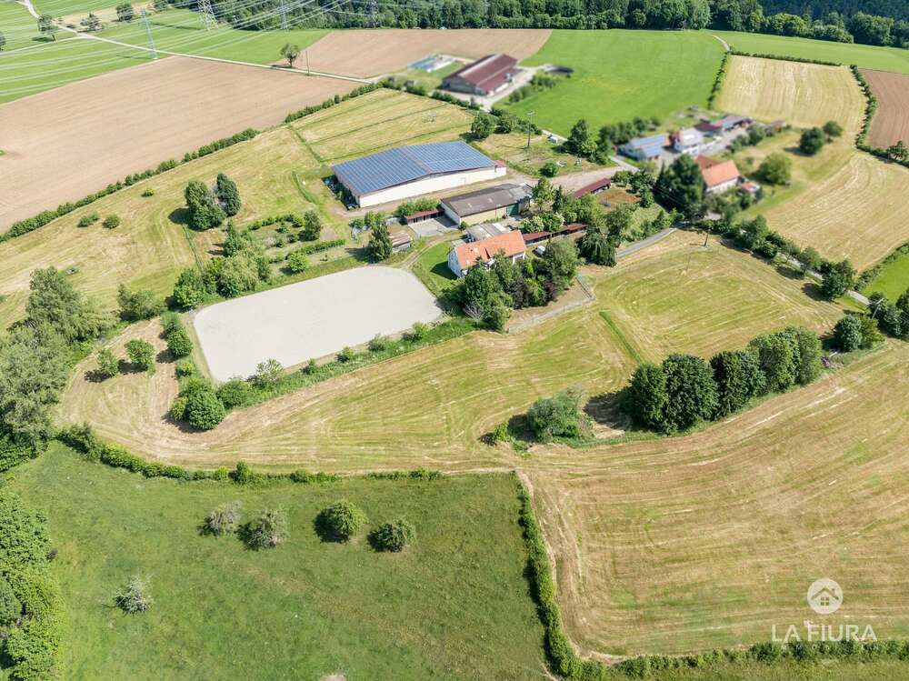 Thumbnail-Grundstück zu verkaufen in Laufenburg 1.980.000,00 € 62813 m²