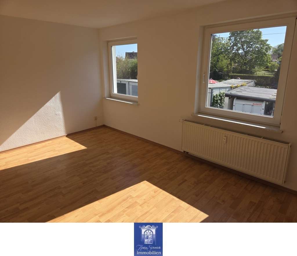 Thumbnail-Wohnung zum Mieten in Zeithain 310,00 € 47.78 m²