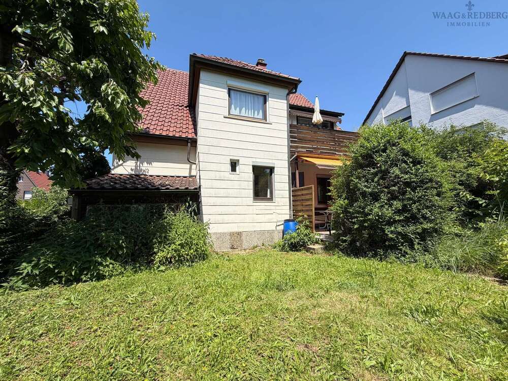 Thumbnail-Haus zum Kaufen in Esslingen am Neckar 439.000,00 € 127.8 m²