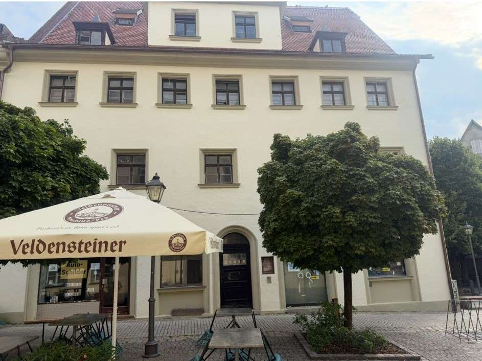 Thumbnail-Haus zum Kaufen in Hersbruck 2.250.000,00 € 707 m²