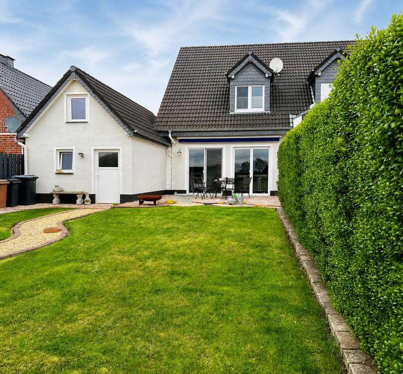 Thumbnail-Haus zum Kaufen in Lippstadt Benninghausen 359.990,00 € 107 m²