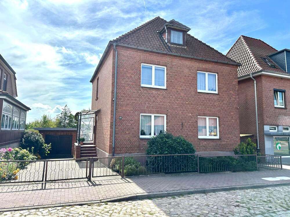 Thumbnail-Haus zum Kaufen in BoizenburgElbe 259.000,00 € 145.2 m²