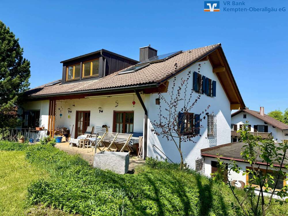 Thumbnail-Haus zum Kaufen in Durach 829.000,00 € 270 m²