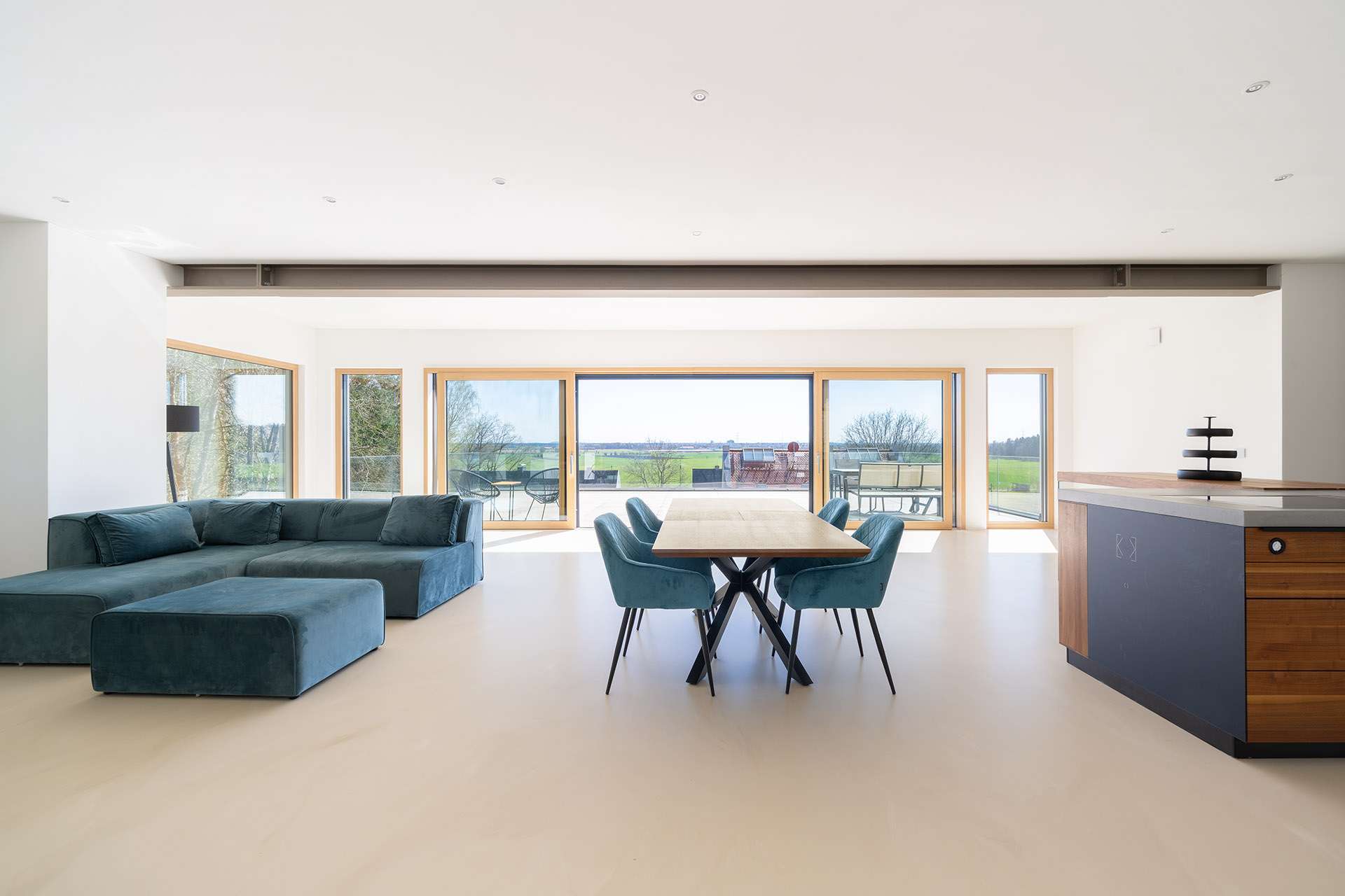Thumbnail-Haus zum Kaufen in Eching 1.980.000,00 € 357.12 m²