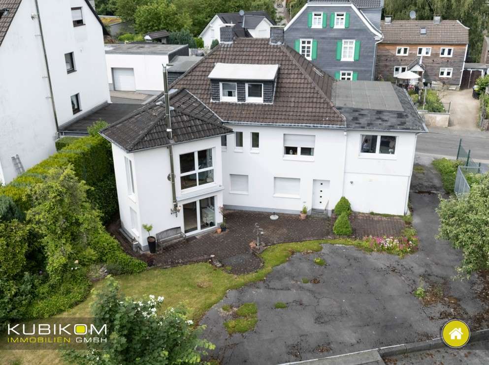 Thumbnail-Haus zum Kaufen in Solingen 485.000,00 € 192.8 m²