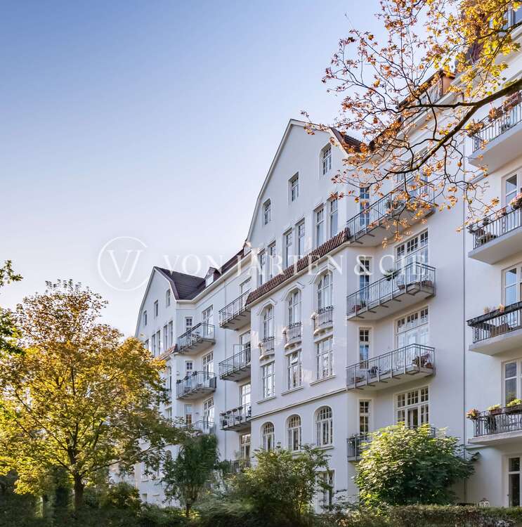 Thumbnail-Wohnung zum Kaufen in Hamburg 1.390.000,00 € 127.5 m²