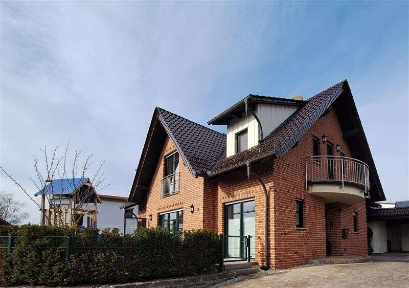 Thumbnail-Wohnung zum Mieten in Porta Westfalica 800,00 € 120 m²