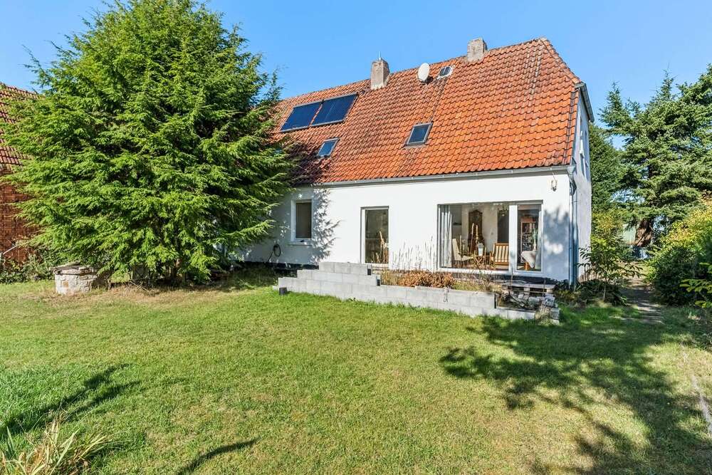 Thumbnail-Haus zum Kaufen in Neustadt am Rübenberge 549.000,00 € 234 m²