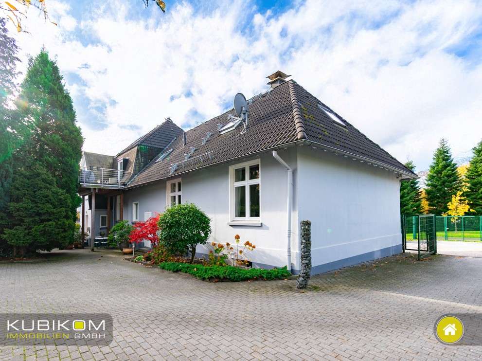 Thumbnail-Wohnung zum Kaufen in Solingen 385.000,00 € 181.45 m²