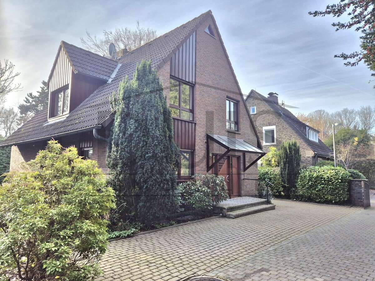 Thumbnail-Haus zum Mieten in Marl 2.200,00 € 171 m²