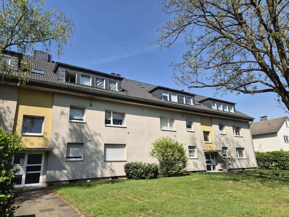 Thumbnail-Wohnung zum Kaufen in Köln 220.000,00 € 76 m²