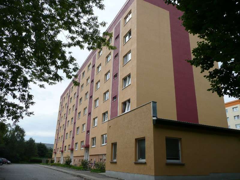 Thumbnail-Wohnung zum Mieten in Limbach-Oberfrohna 270,00 € 54.87 m²