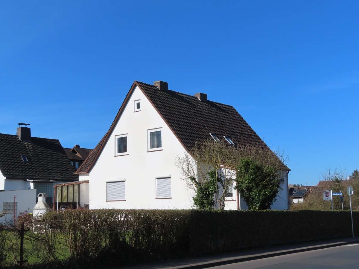 Thumbnail-Haus zum Kaufen in Kassel 259.000,00 € 175 m²