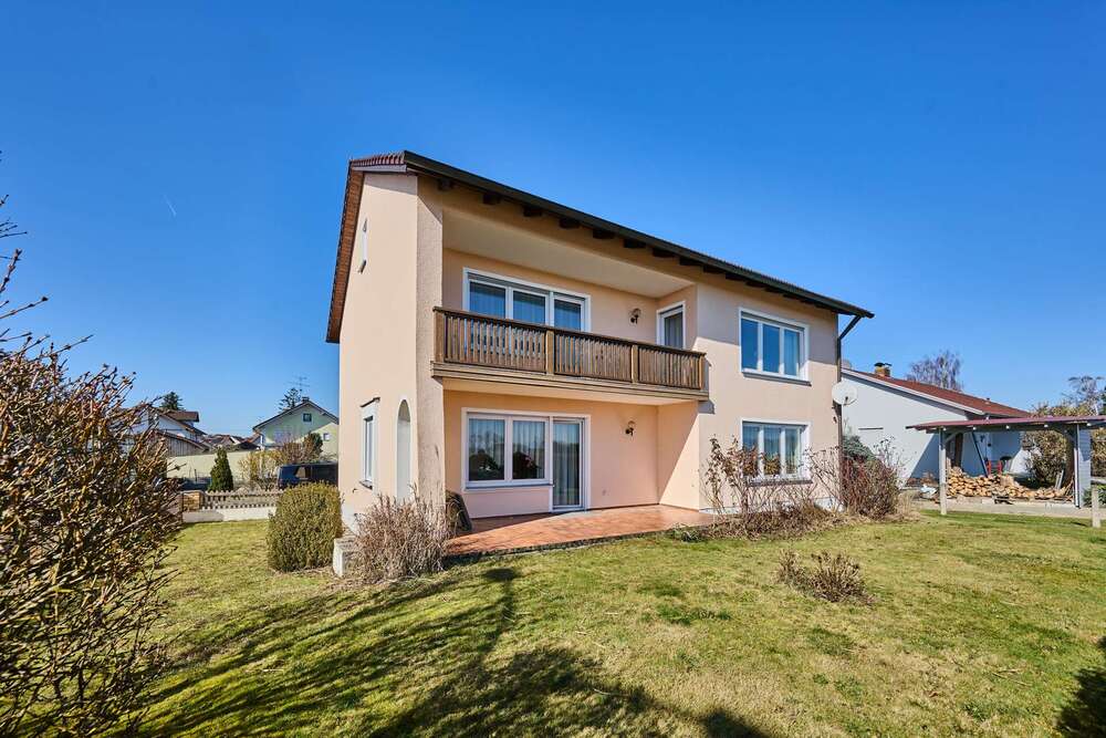 Thumbnail-Haus zum Kaufen in Aiterhofen 595.000,00 € 240 m²