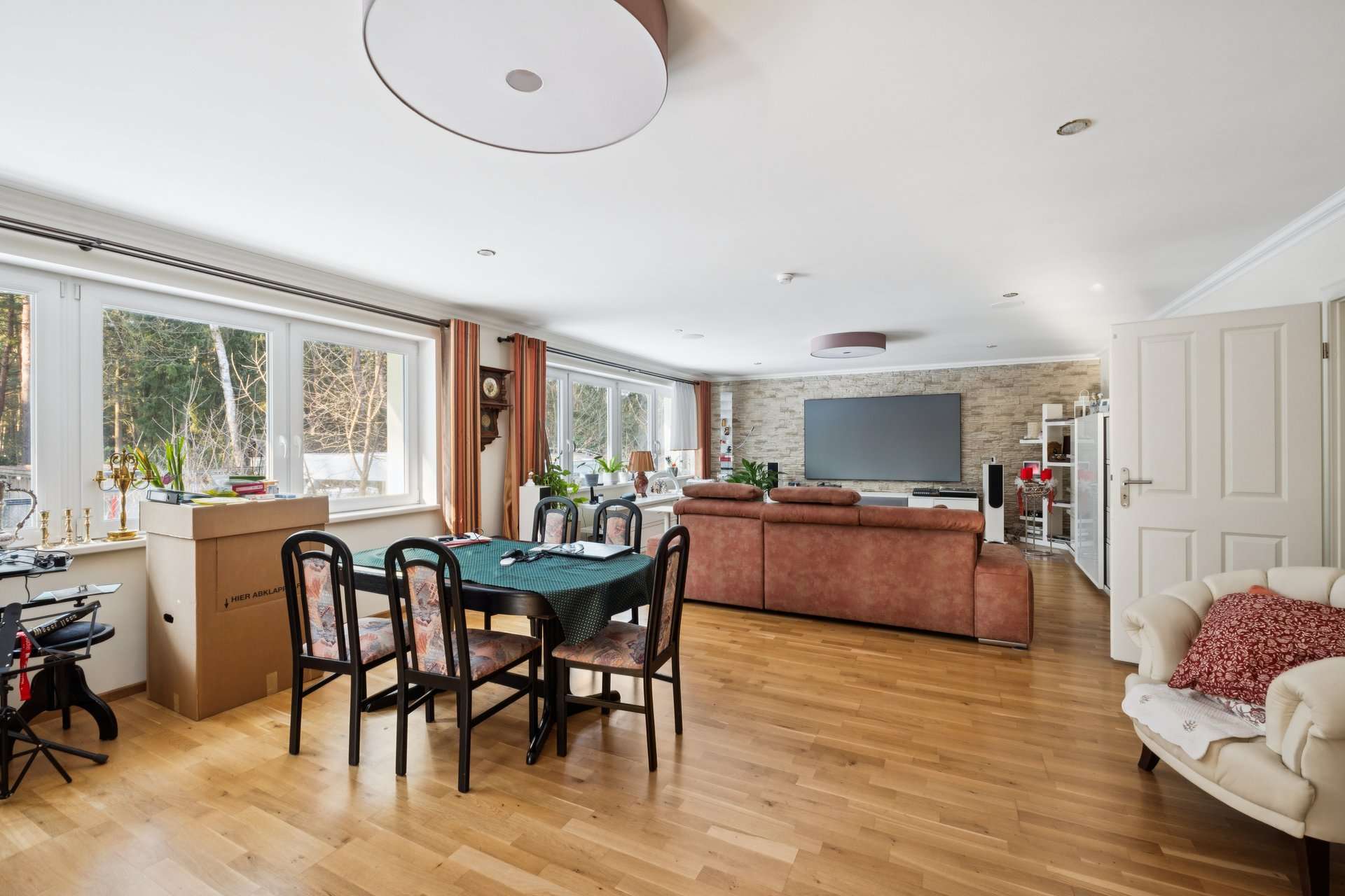 Thumbnail-Haus zum Kaufen in Borkheide 753.000,00 € 280 m²