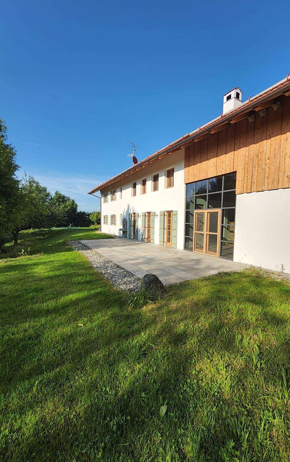 Thumbnail-Haus zum Kaufen in Vogtareuth 5.440.000,00 € 635 m²