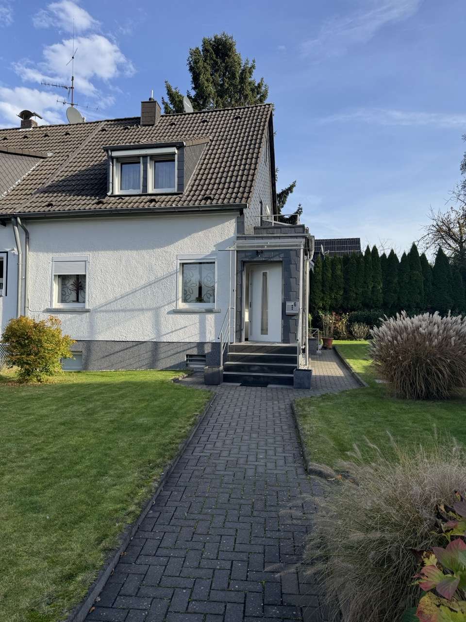 Thumbnail-Haus zum Kaufen in Essen (Bredeney) 585.000,00 € 99 m²