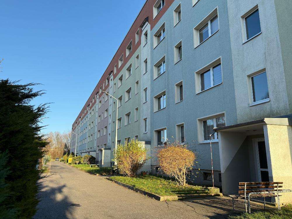 Thumbnail-Wohnung zum Mieten in Wilkau-Haßlau 510,00 € 80.6 m²