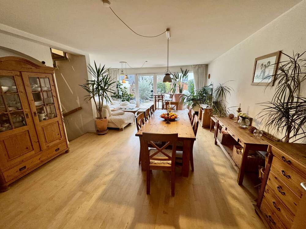 Thumbnail-Wohnung zum Kaufen in Rheinbreitbach 489.000,00 € 134 m²