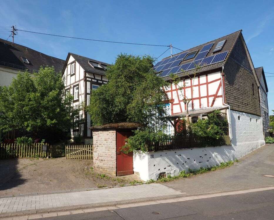 Thumbnail-Haus zum Kaufen in Uhler 345.000,00 € 163 m²