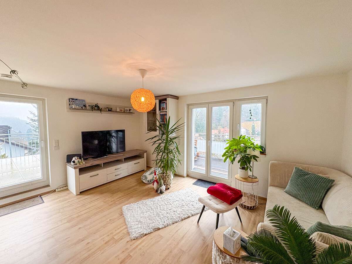 Thumbnail-Wohnung zum Mieten in Bad Herrenalb 935,00 € 84.59 m²