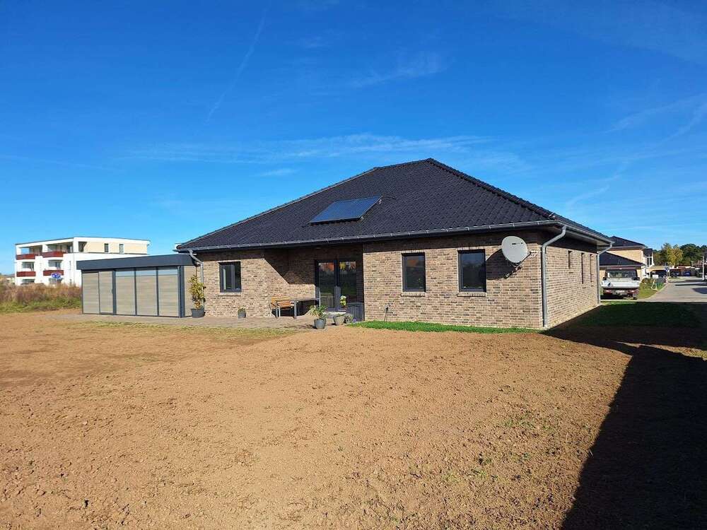 Thumbnail-Haus zum Kaufen in Greifswald 748.000,00 € 190.34 m²