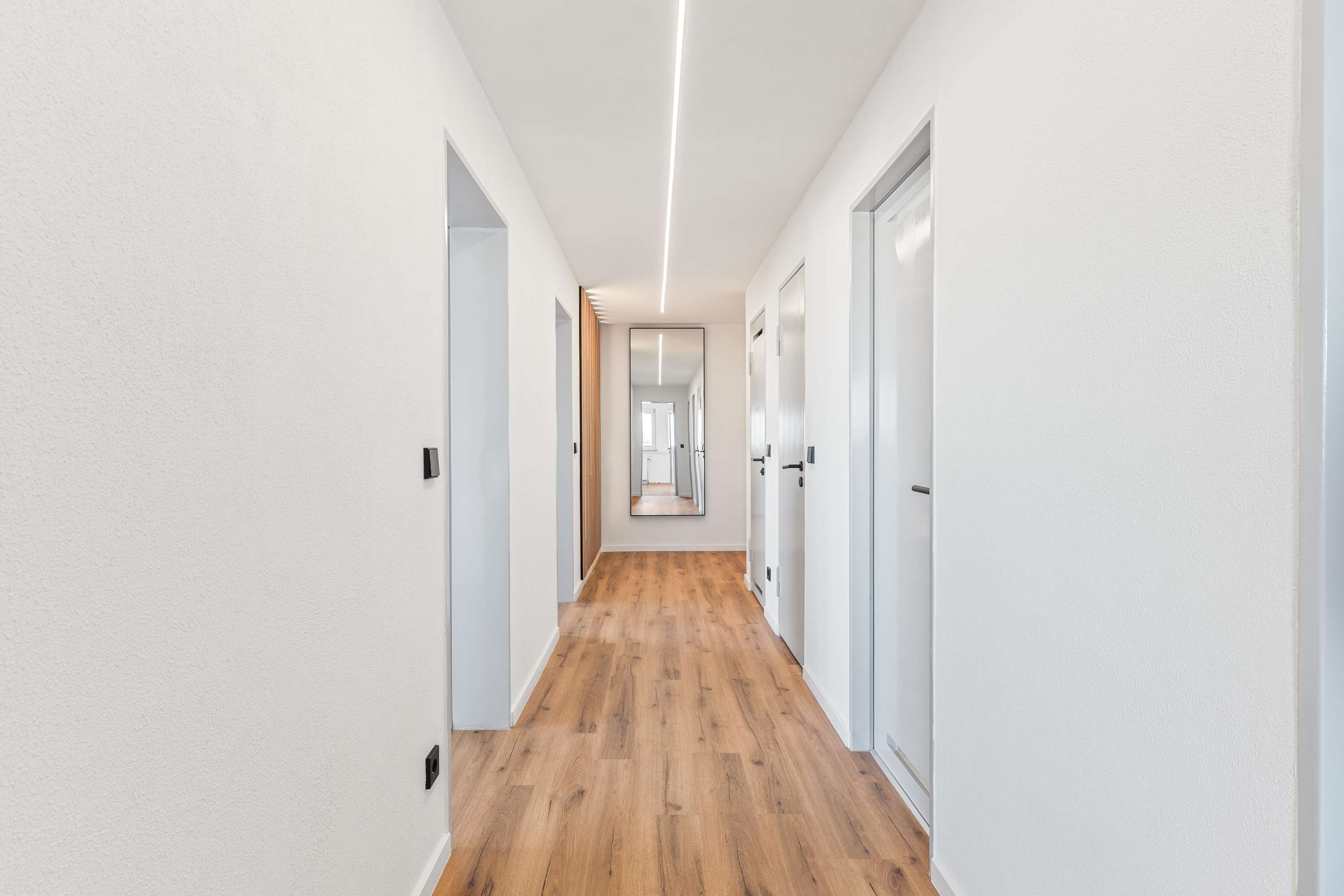 Thumbnail-Wohnung zum Kaufen in Stuttgart 360.000,00 € 79 m²