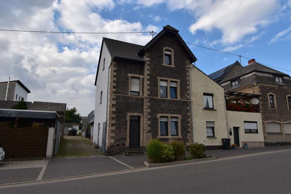 Thumbnail-Haus zum Kaufen in Kruft 335.000,00 € 205 m²