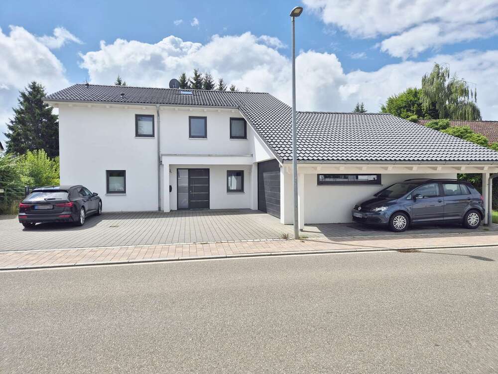 Thumbnail-Haus zum Kaufen in Schwenningen 649.000,00 € 167 m²