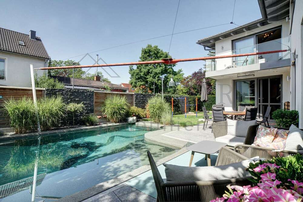 Thumbnail-Haus zum Kaufen in Gilching 1.450.000,00 € 176 m²