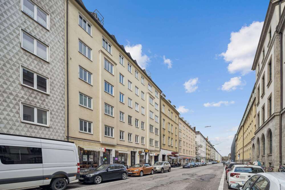 Thumbnail-Wohnung zum Kaufen in München 890.000,00 € 84 m²