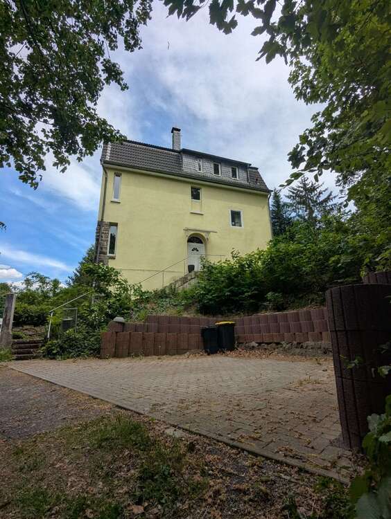 Thumbnail-Haus zum Kaufen in Werdohl 135.000,00 € 150 m²