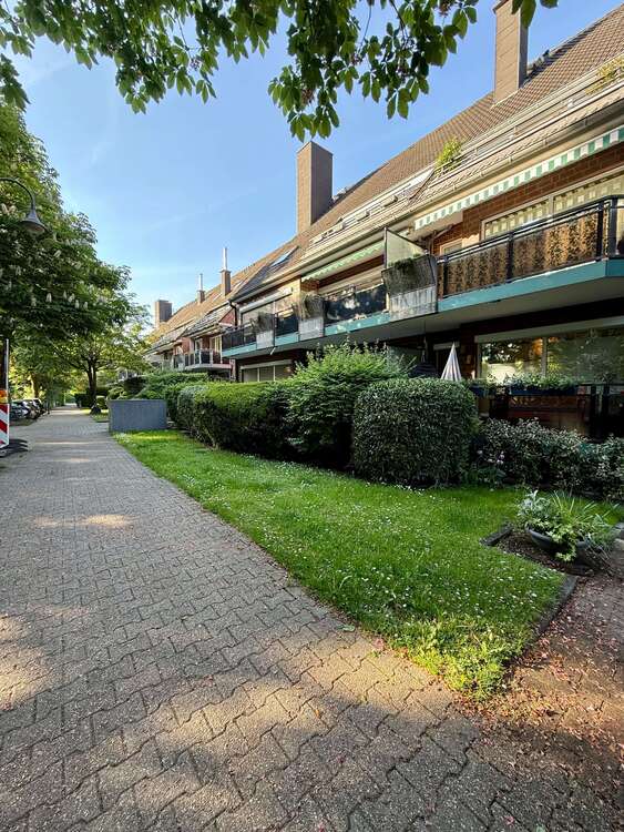 Thumbnail-Wohnung zum Kaufen in Düsseldorf 349.000,00 € 77 m²