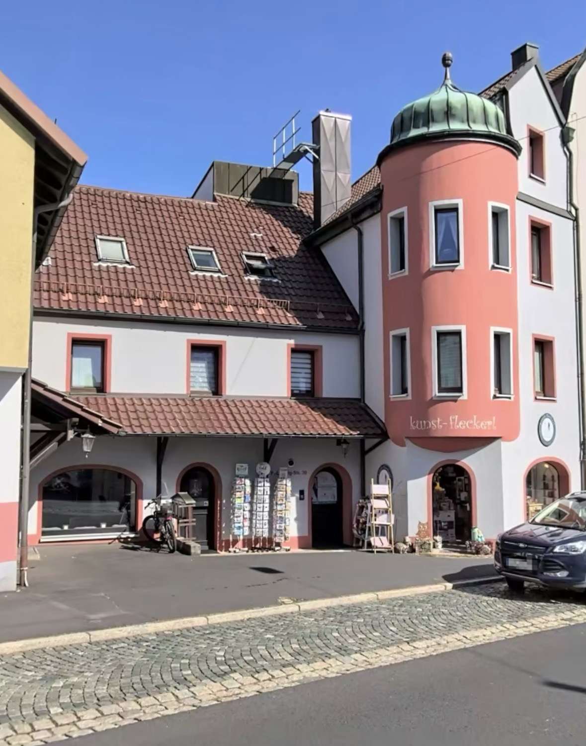 Thumbnail-Haus zum Kaufen in Waldsassen 285.000,00 € 272 m²
