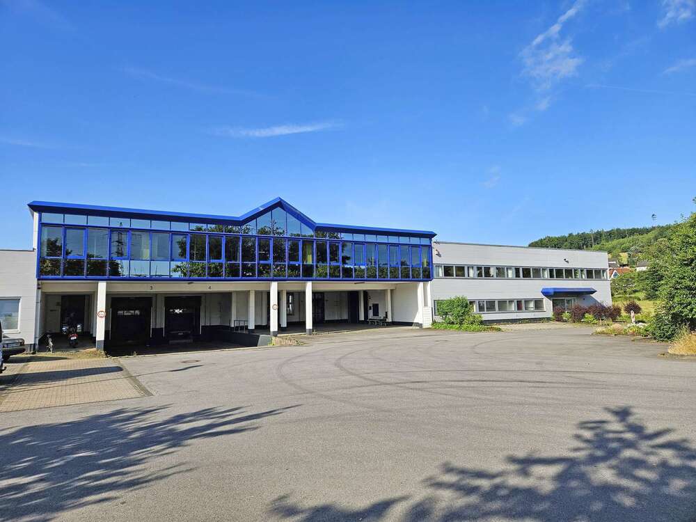 Thumbnail-Halle in Sundern (Sauerland) 10.400,00 € 2900 m²