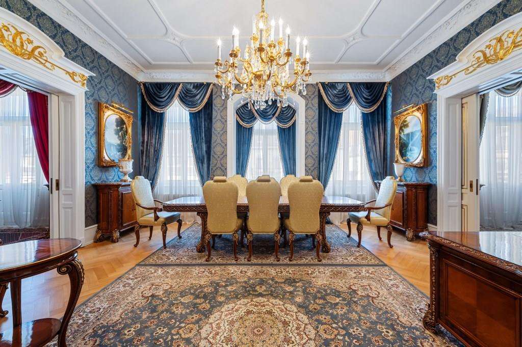 Thumbnail-Wohnung zum Kaufen in Baden-Baden 1.650.000,00 € 151 m²