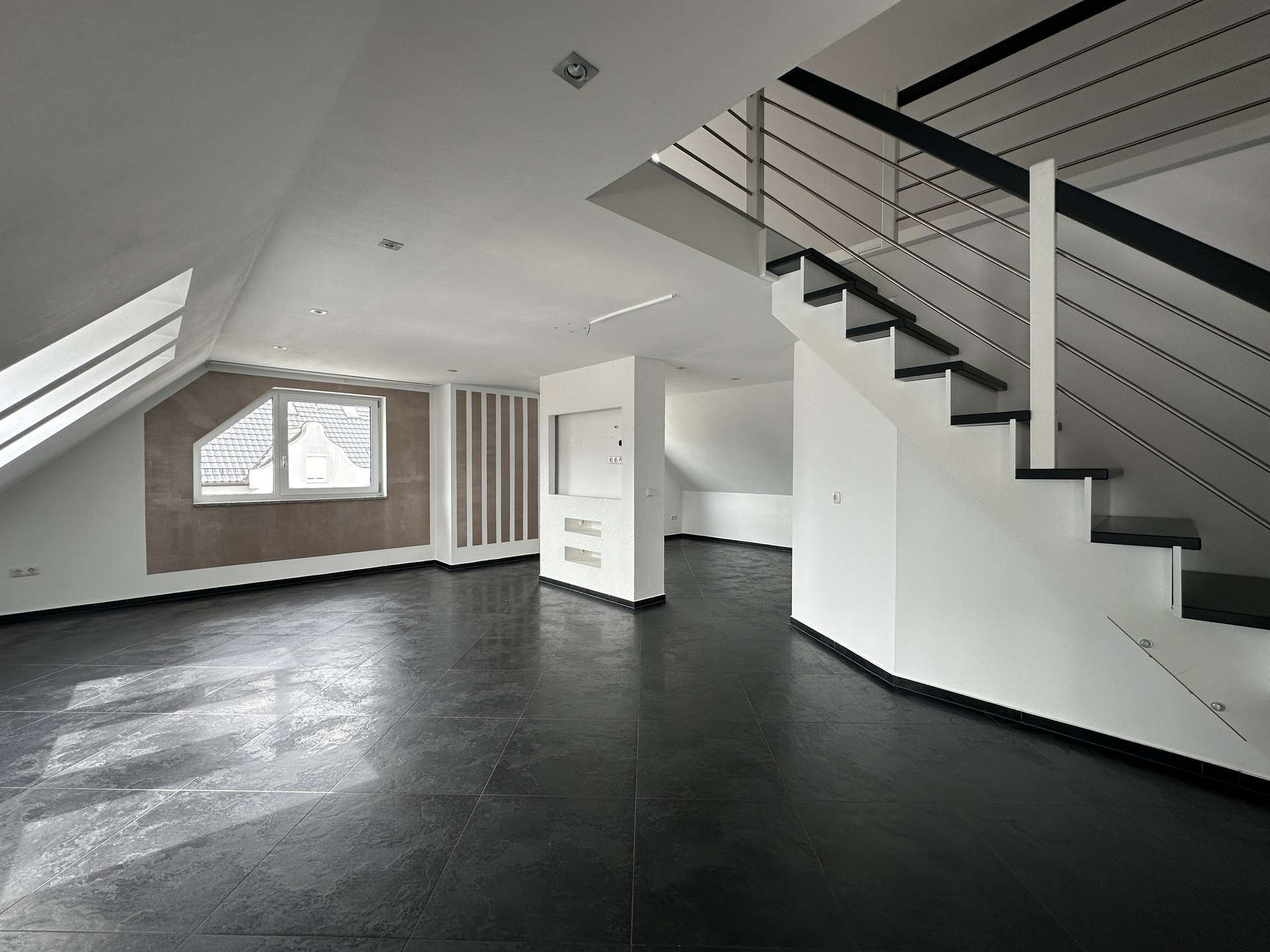 Thumbnail-Wohnung zum Mieten in Stätzling 1.650,00 € 115 m²