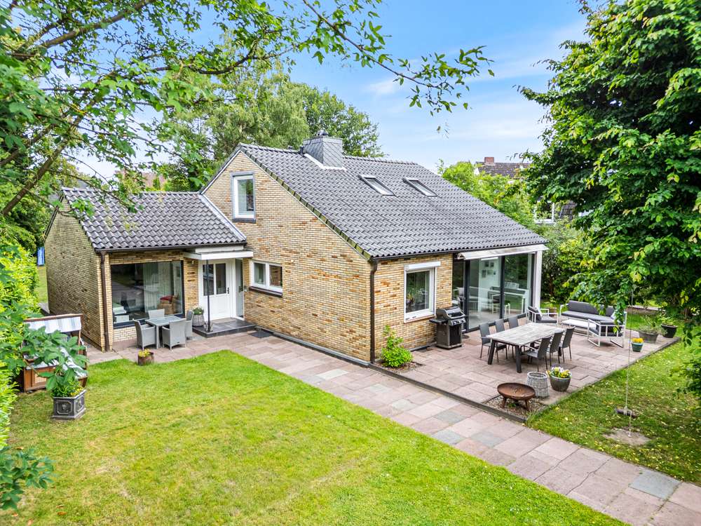 Thumbnail-Haus zum Kaufen in Hamburg 879.000,00 € 160 m²