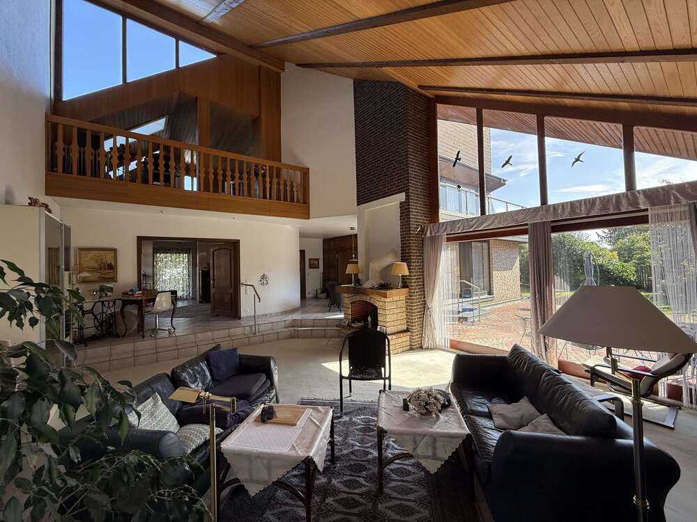 Thumbnail-Haus zum Kaufen in Burgdorf 575.000,00 € 251 m²