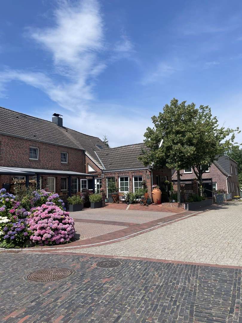 Thumbnail-Haus zum Kaufen in Krummhörn 529.000,00 € 220 m²