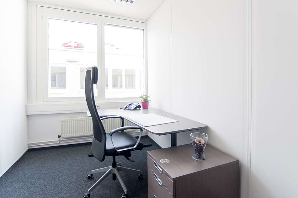 Thumbnail-Büro in Düsseldorf 550,00 € 29 m²