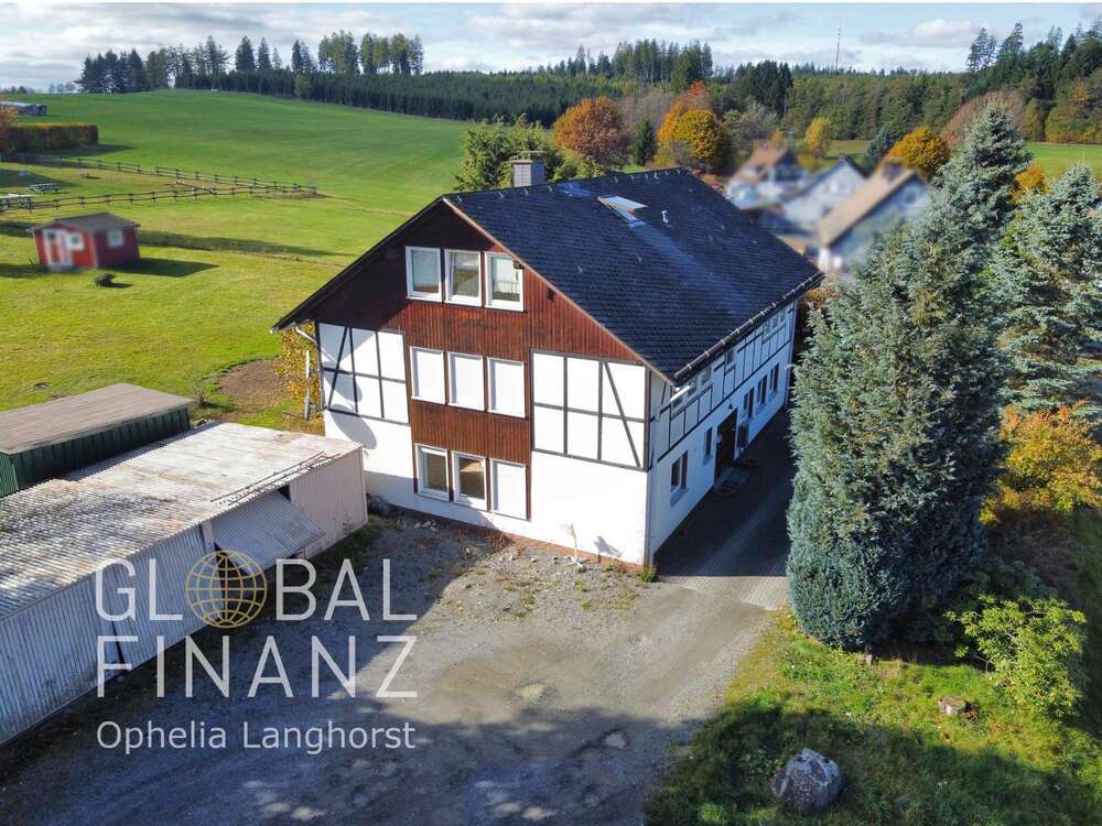 Thumbnail-Haus zum Kaufen in Erndtebrück 329.000,00 € 186.82 m²