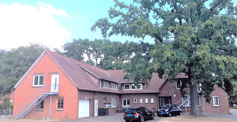 Thumbnail-Wohnung zum Mieten in Bruchhausen-Vilsen 750,00 € 123 m²