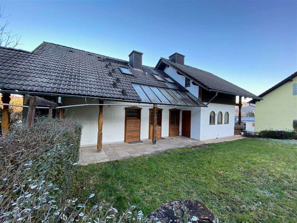 Thumbnail-Haus zum Kaufen in Waldkappel 149.000,00 € 195 m²