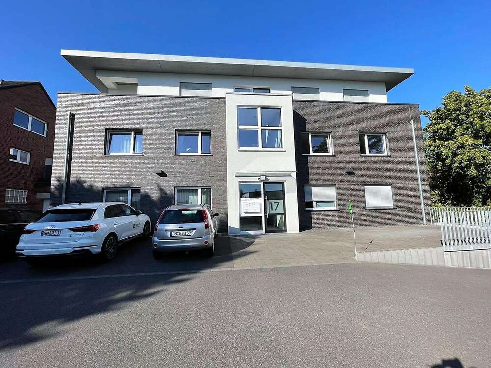Thumbnail-Wohnung zum Mieten in Düren 927,00 € 103 m²
