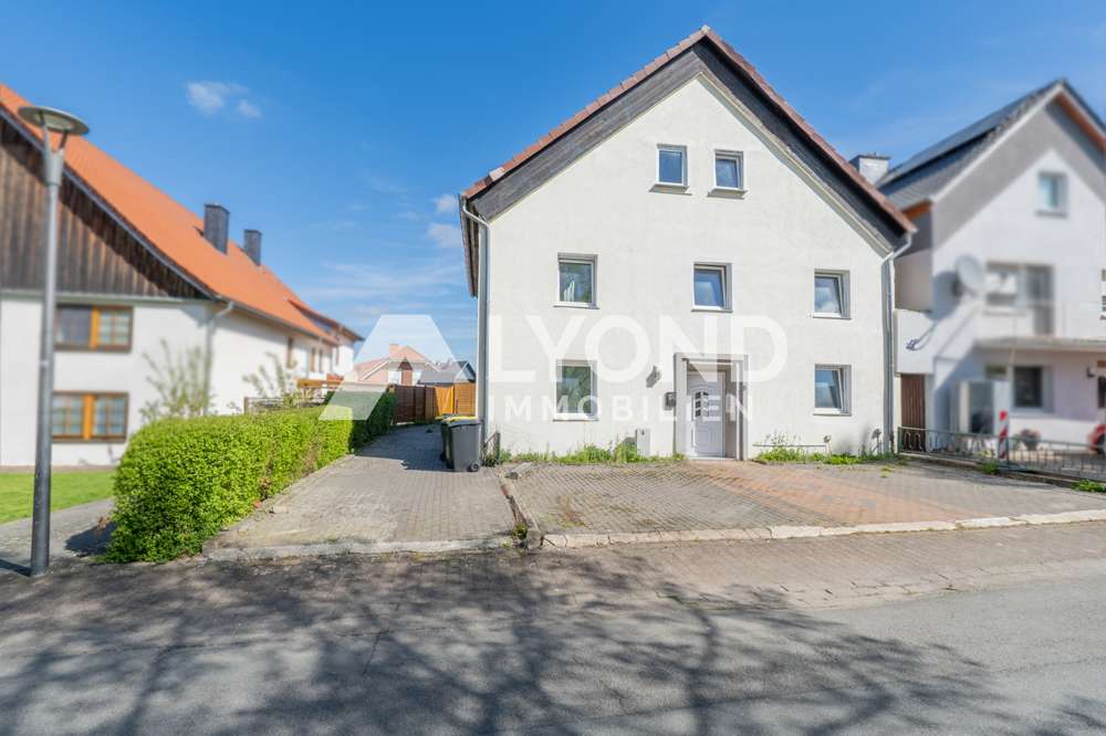 Thumbnail-Haus zum Kaufen in Warburg Ossendorf 349.000,00 € 285 m²